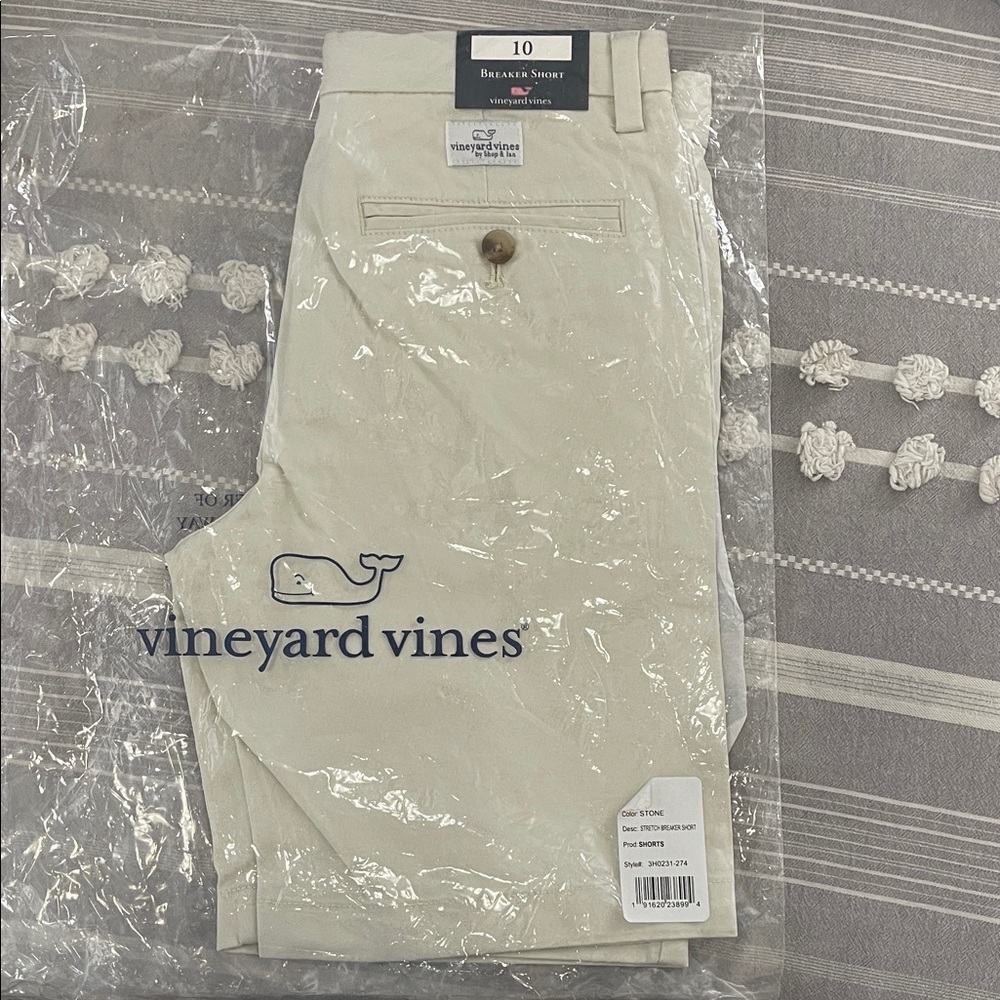 Vineyard Vines Light Khaki Breaker Shorts